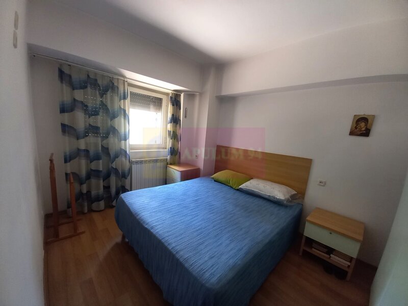Piata Unirii vanzare apartament 4 camere, metrou si parc